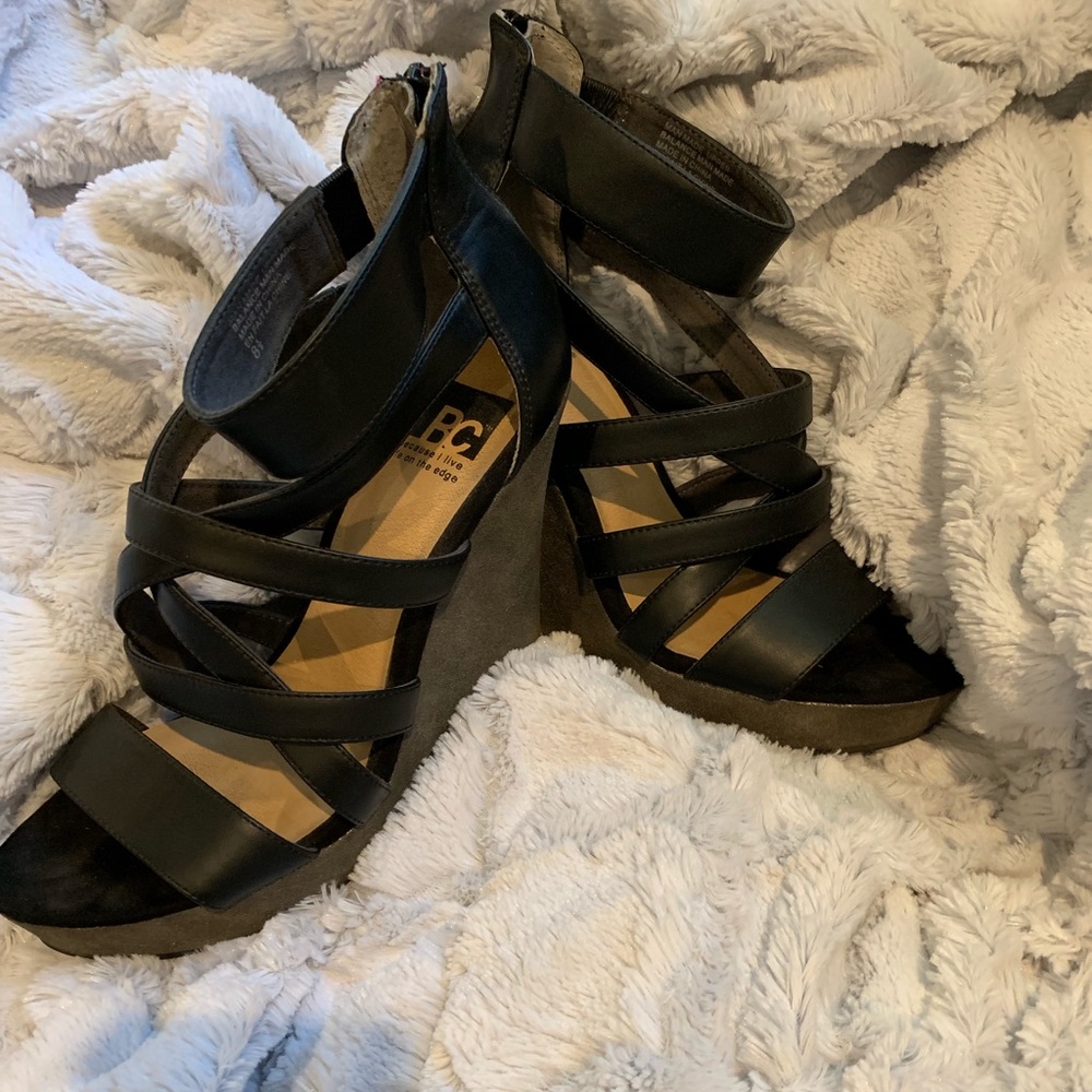 Wedge heels